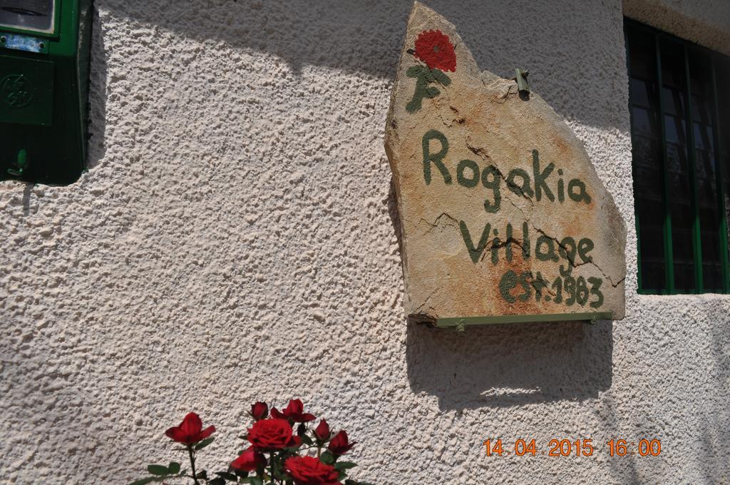 Rogakia Village est. 1983 Zóla Extérieur photo