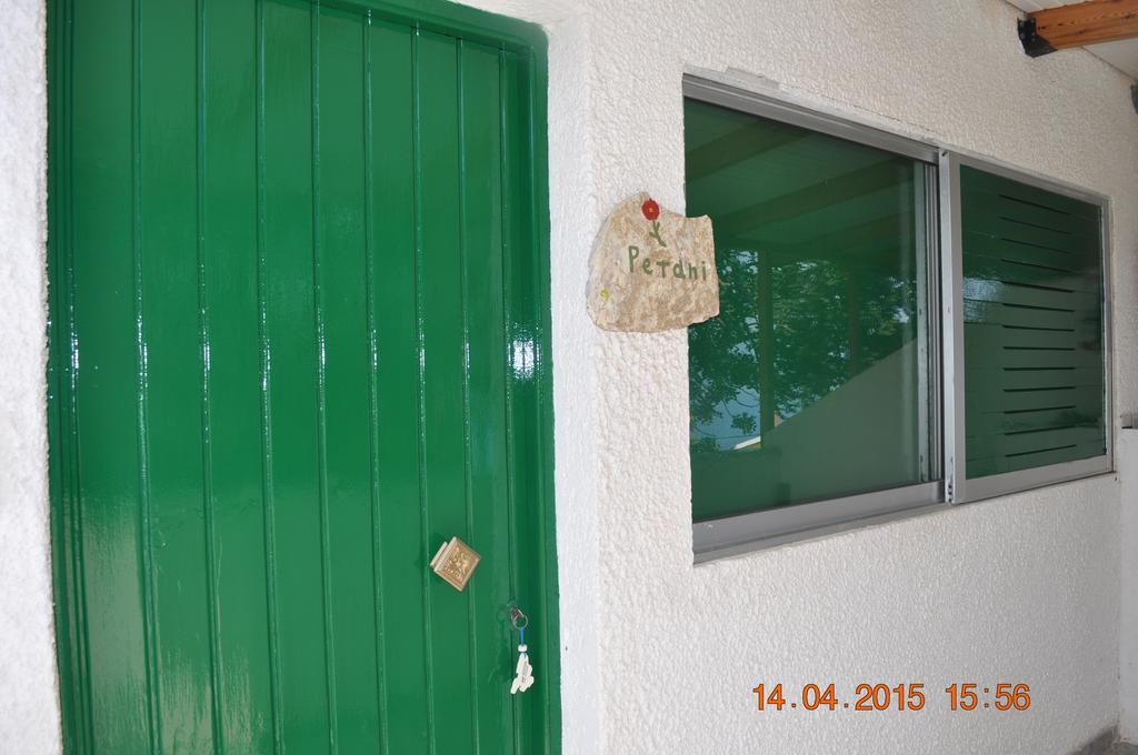 Rogakia Village est. 1983 Zóla Chambre photo